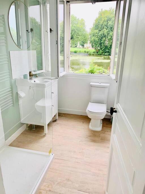 Maison De Charme Avec Vue Sur Chateau Пиерфон Екстериор снимка