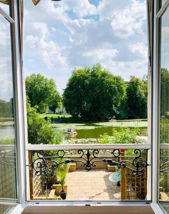 Maison De Charme Avec Vue Sur Chateau Пиерфон Екстериор снимка